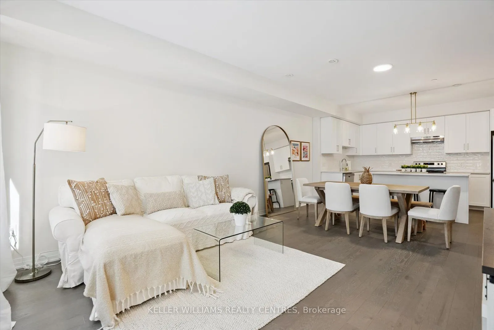 50 Baynes Way, #15