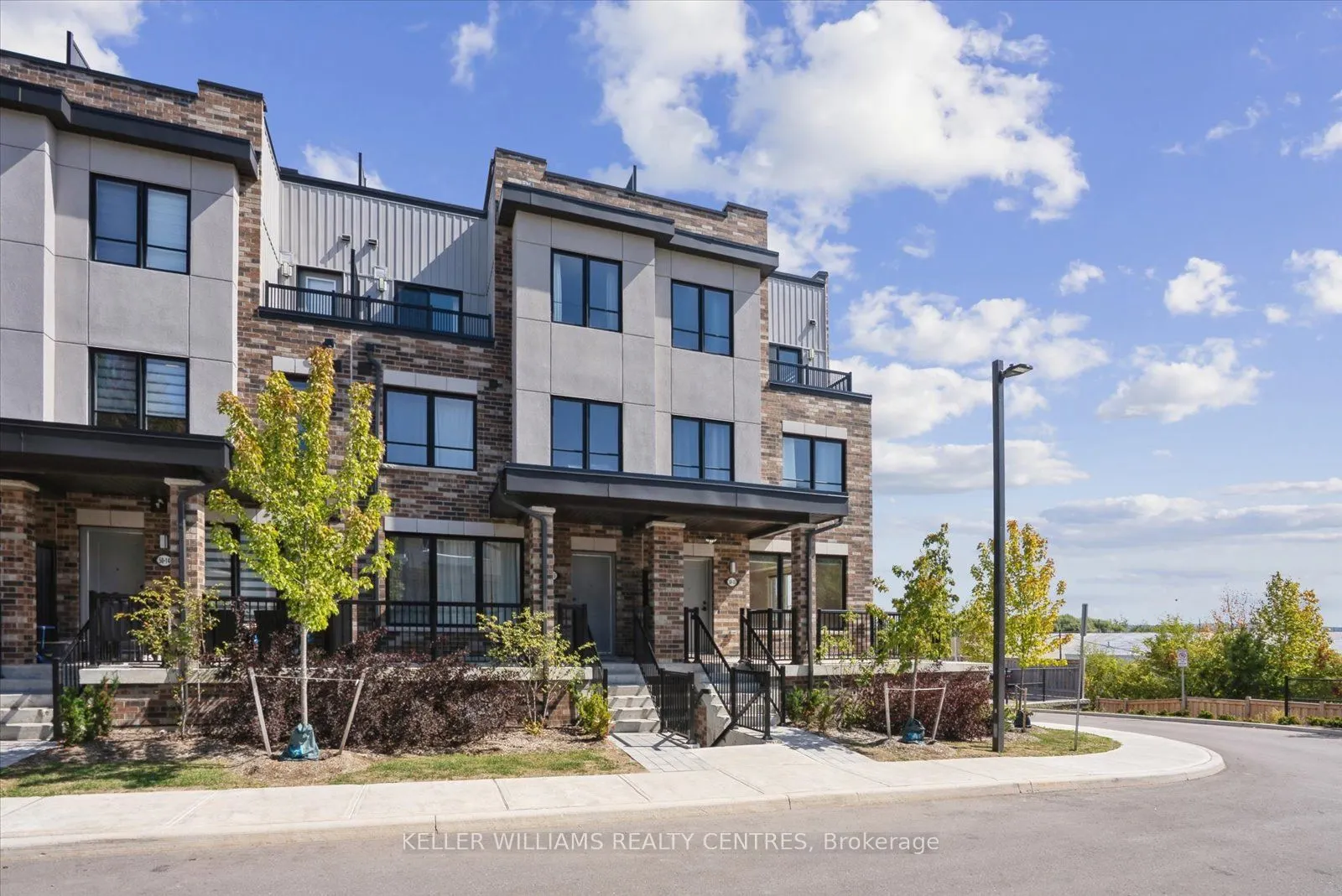 50 Baynes Way, #15