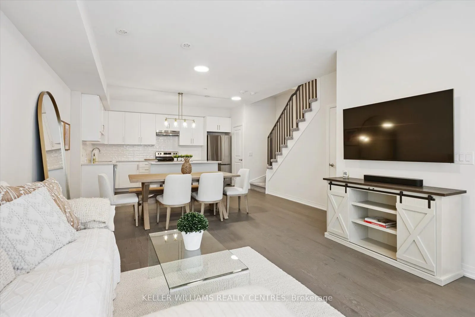50 Baynes Way, #15