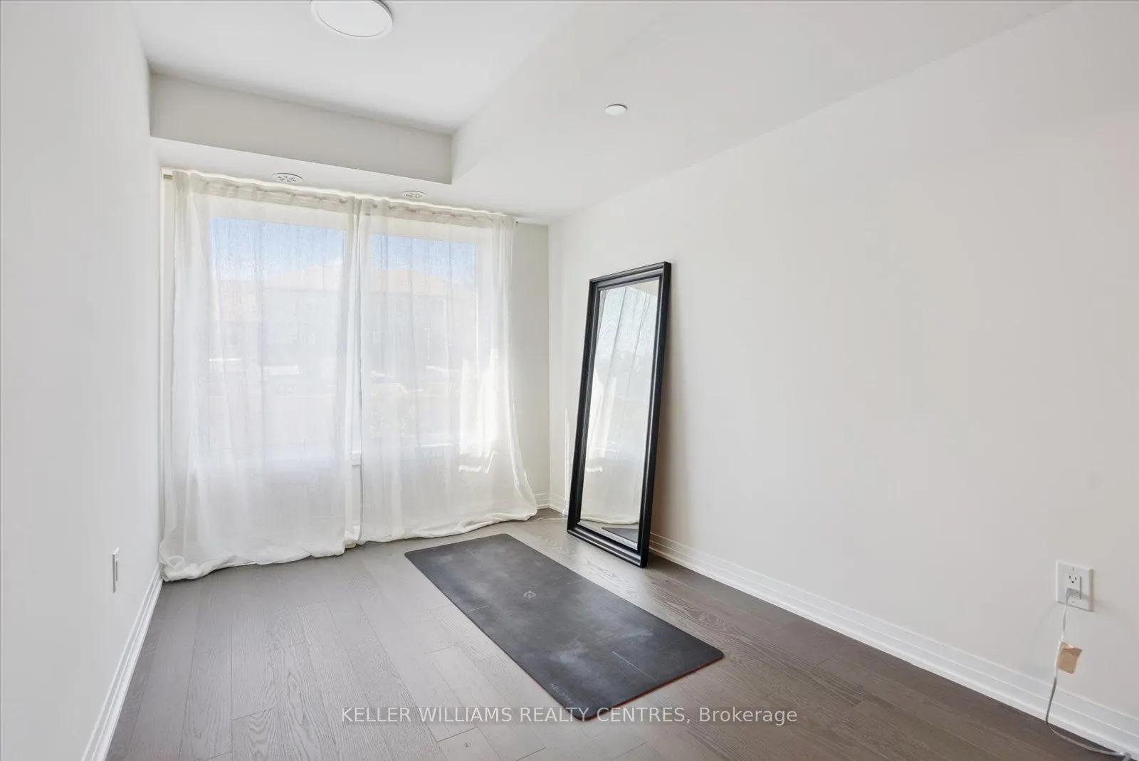 50 Baynes Way, #15