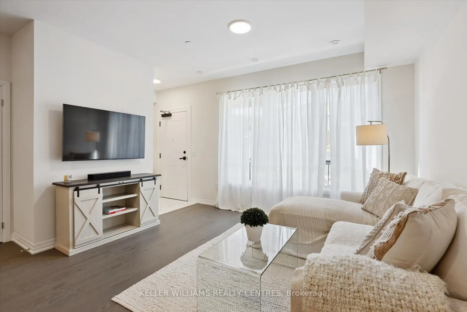 50 Baynes Way, #15