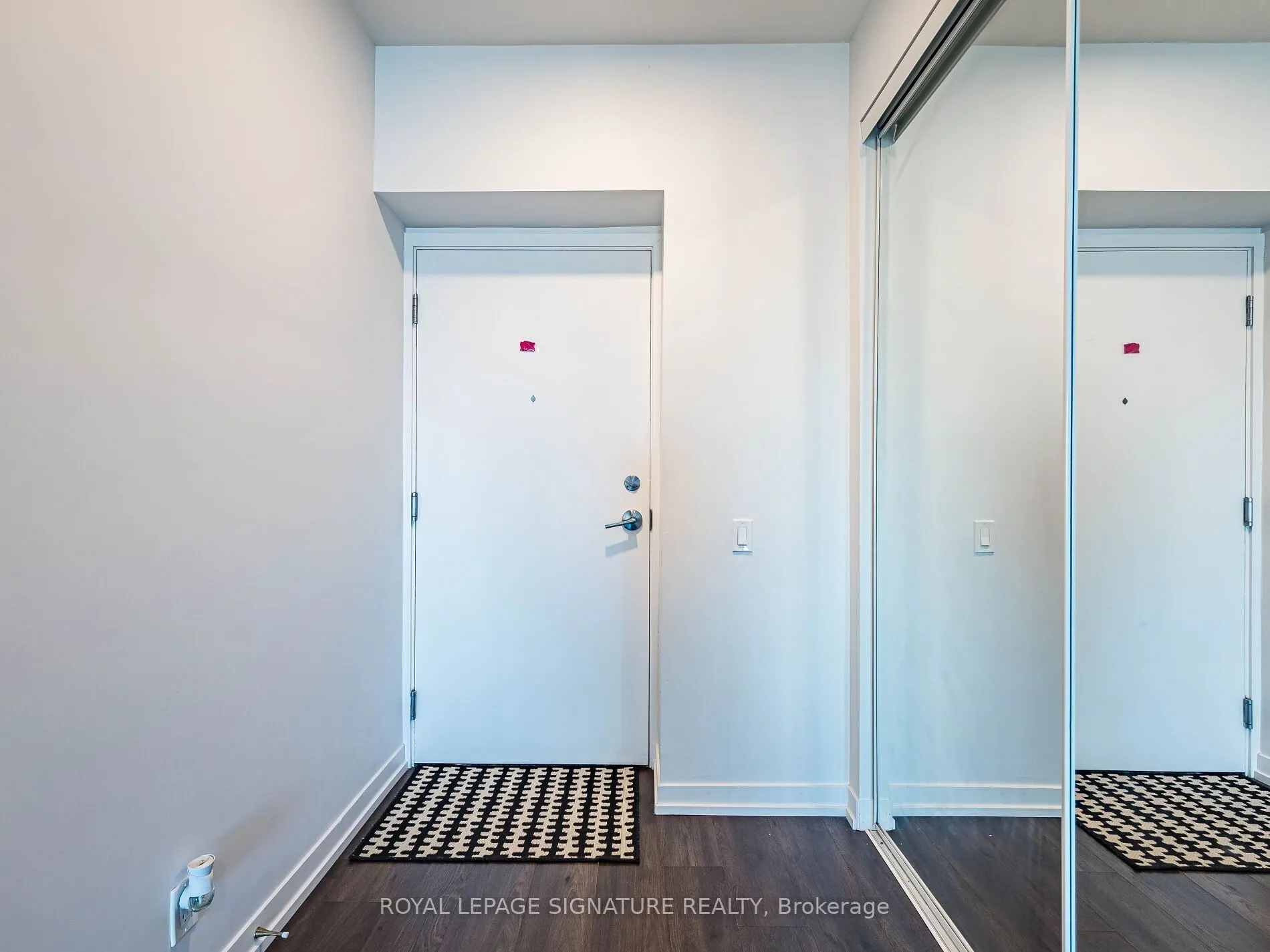 950 Portage Parkway, #601