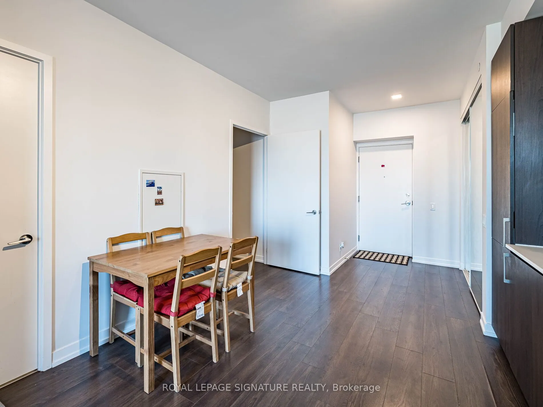 950 Portage Parkway, #601