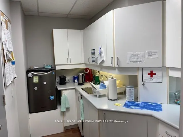 107 Holland Street E, #301