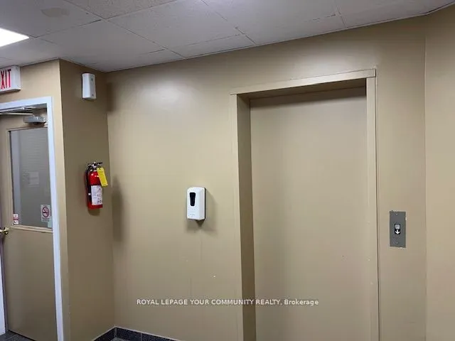 107 Holland Street E, #301