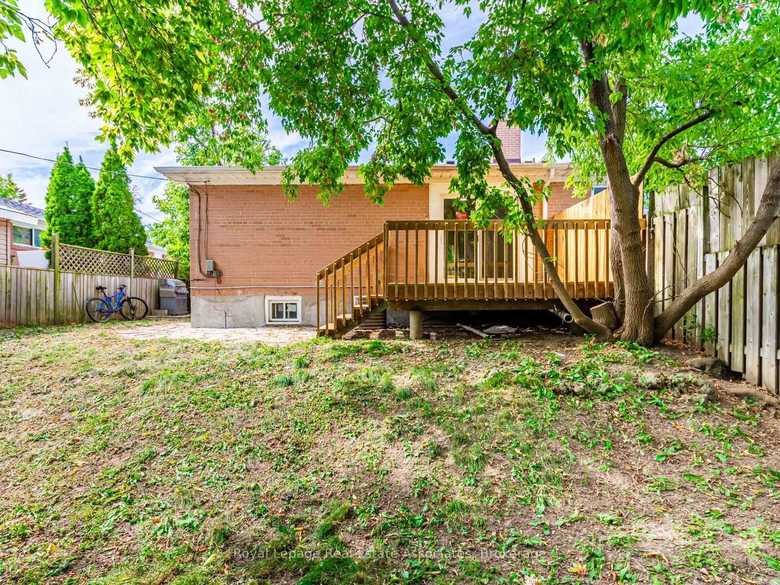 273 Bluegrass Boulevard