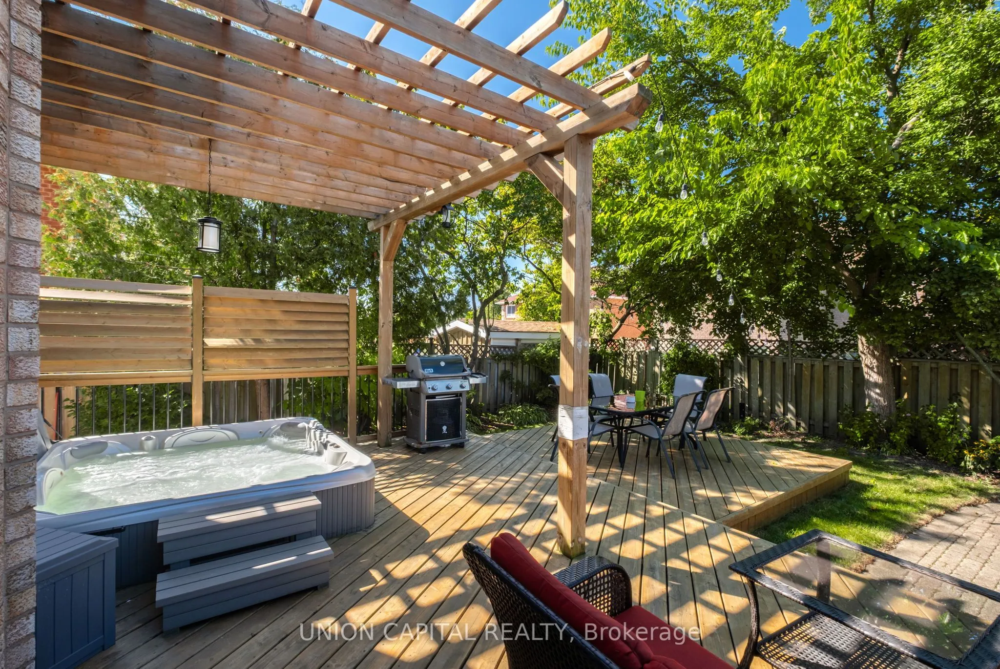 12 Summerfield Avenue