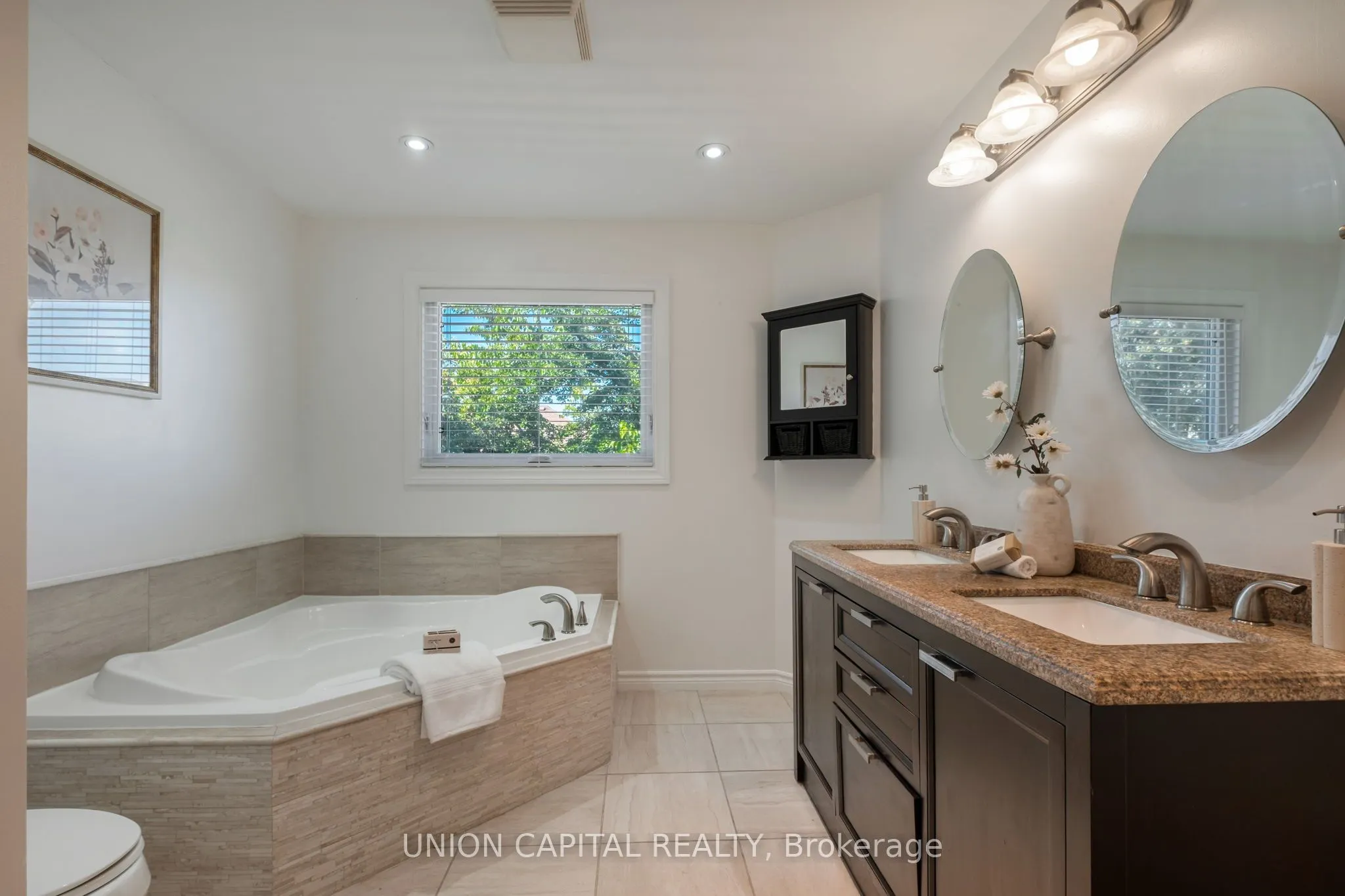 12 Summerfield Avenue