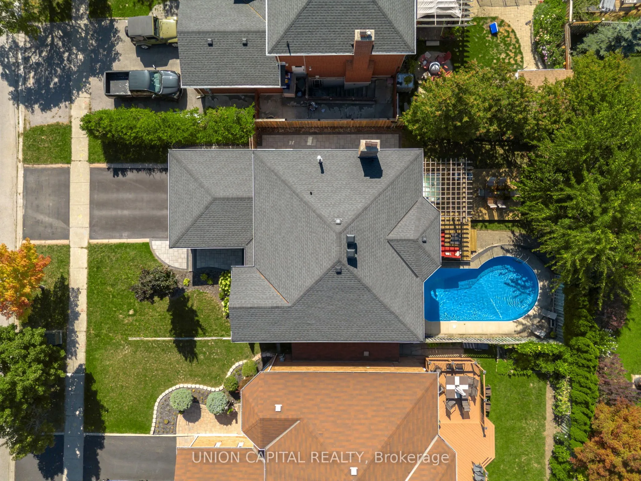 12 Summerfield Avenue