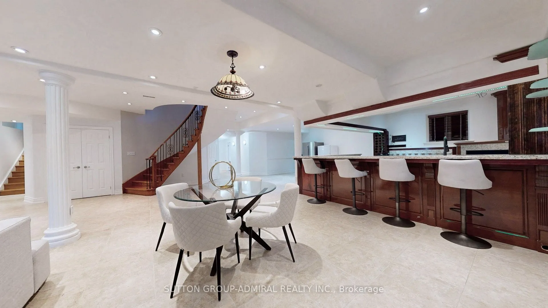 230 Flamingo Road