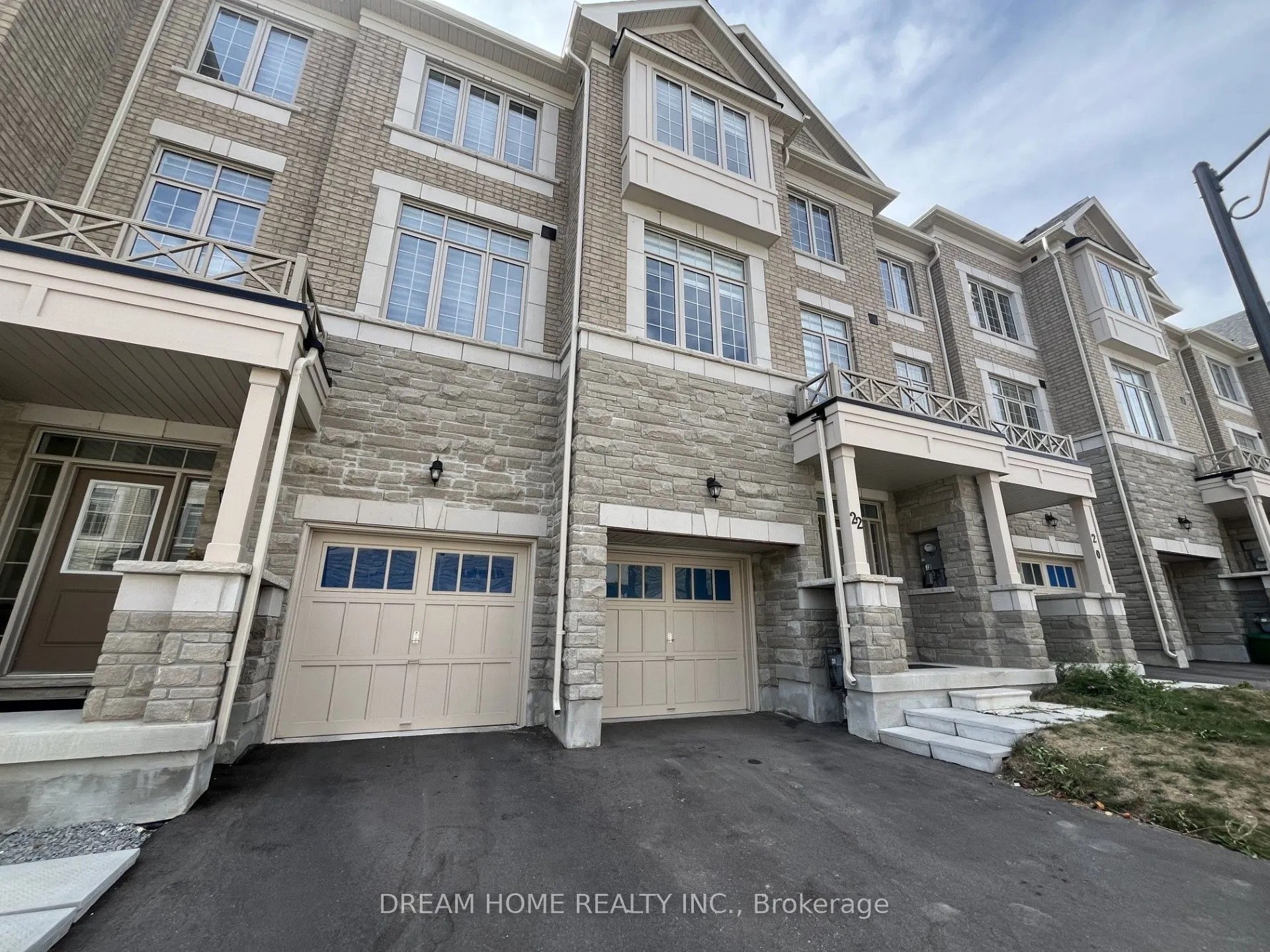 22 Thomas Hope Lane