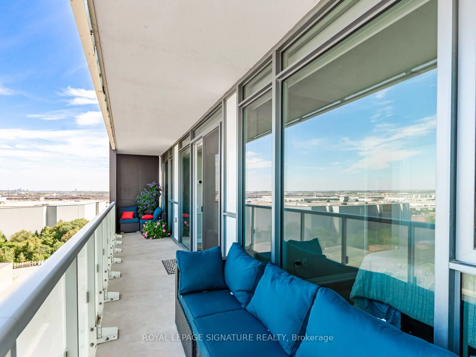 7895 Jane Street, #1114