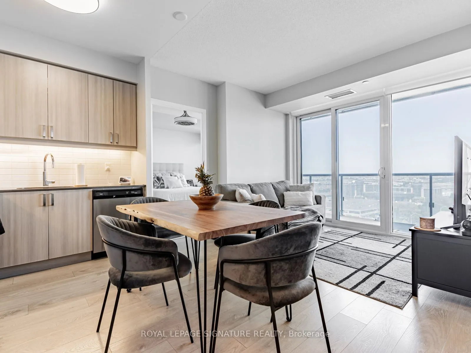 7895 Jane Street, #1114
