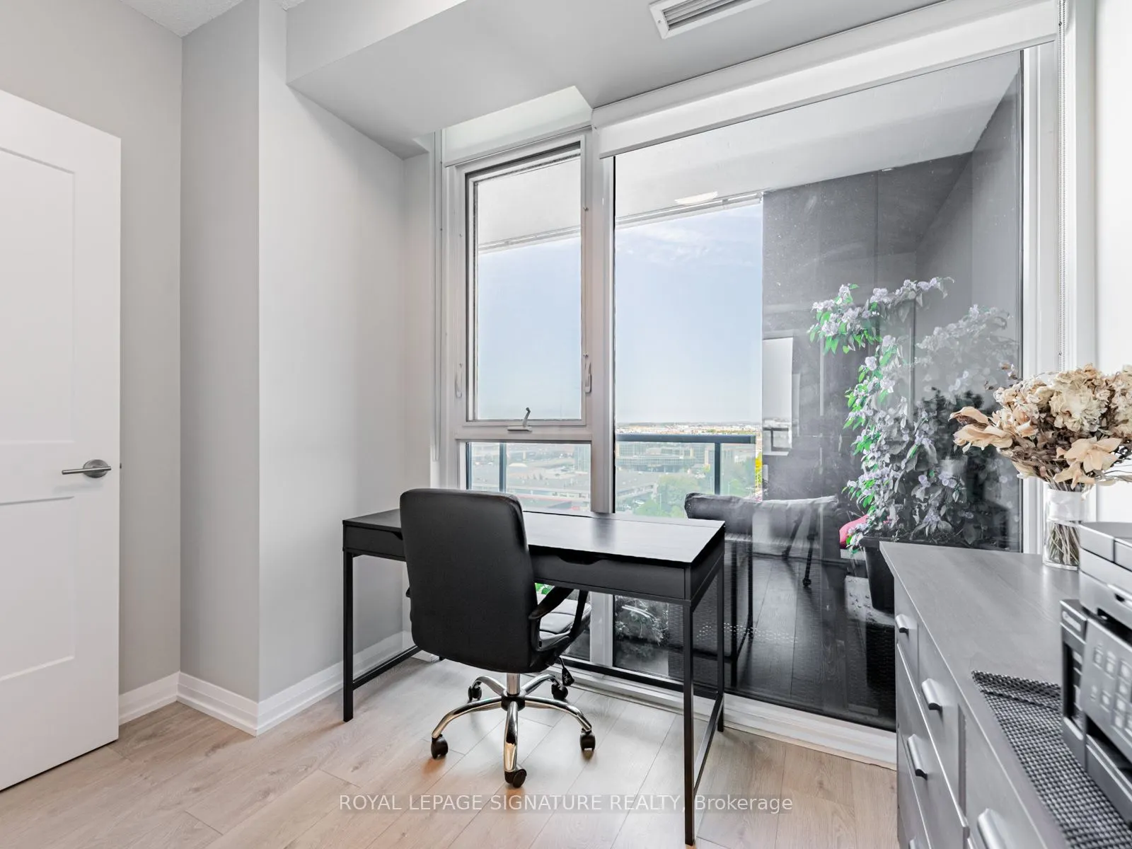 7895 Jane Street, #1114