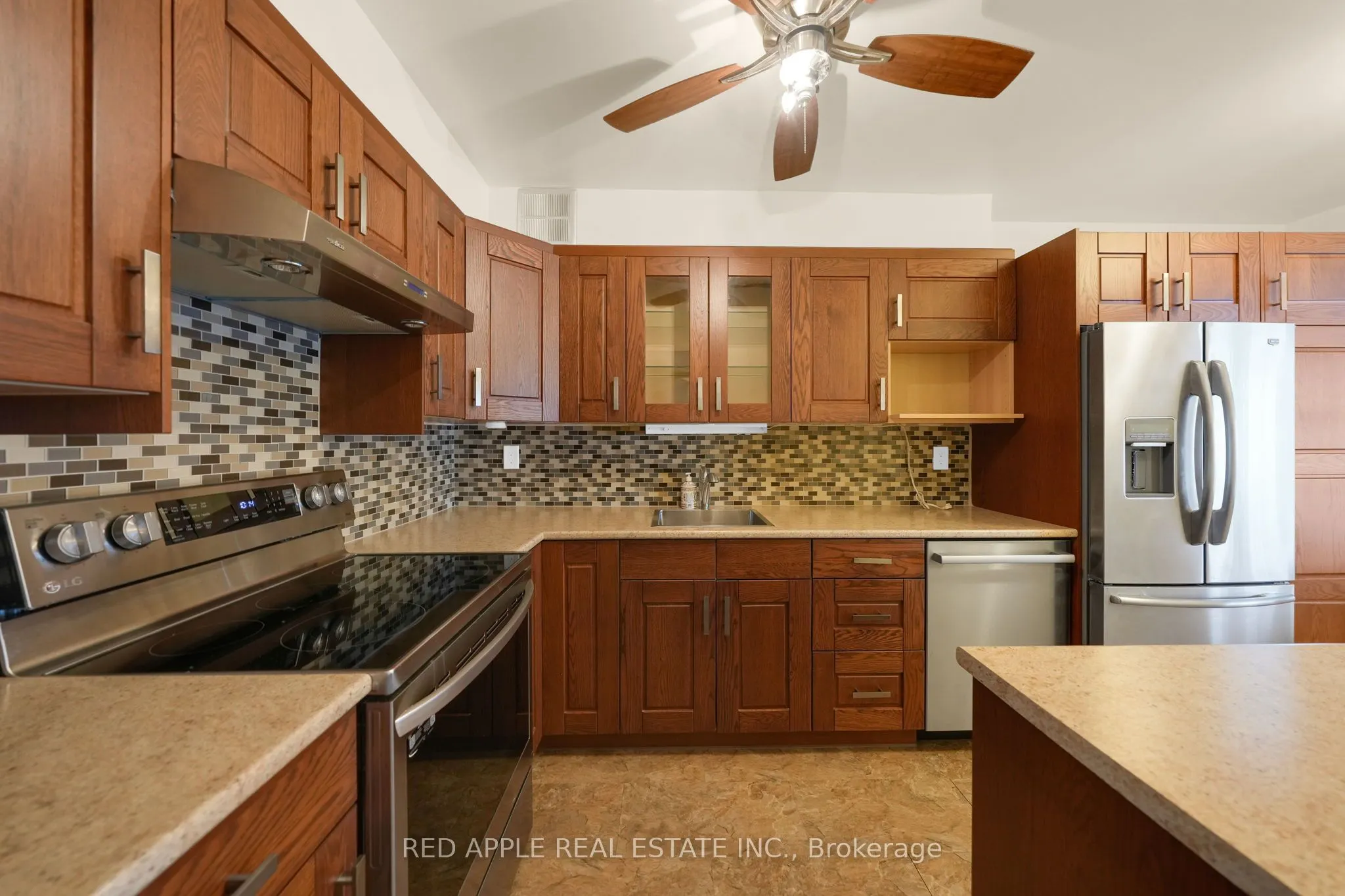 50 Baif Boulevard, #807