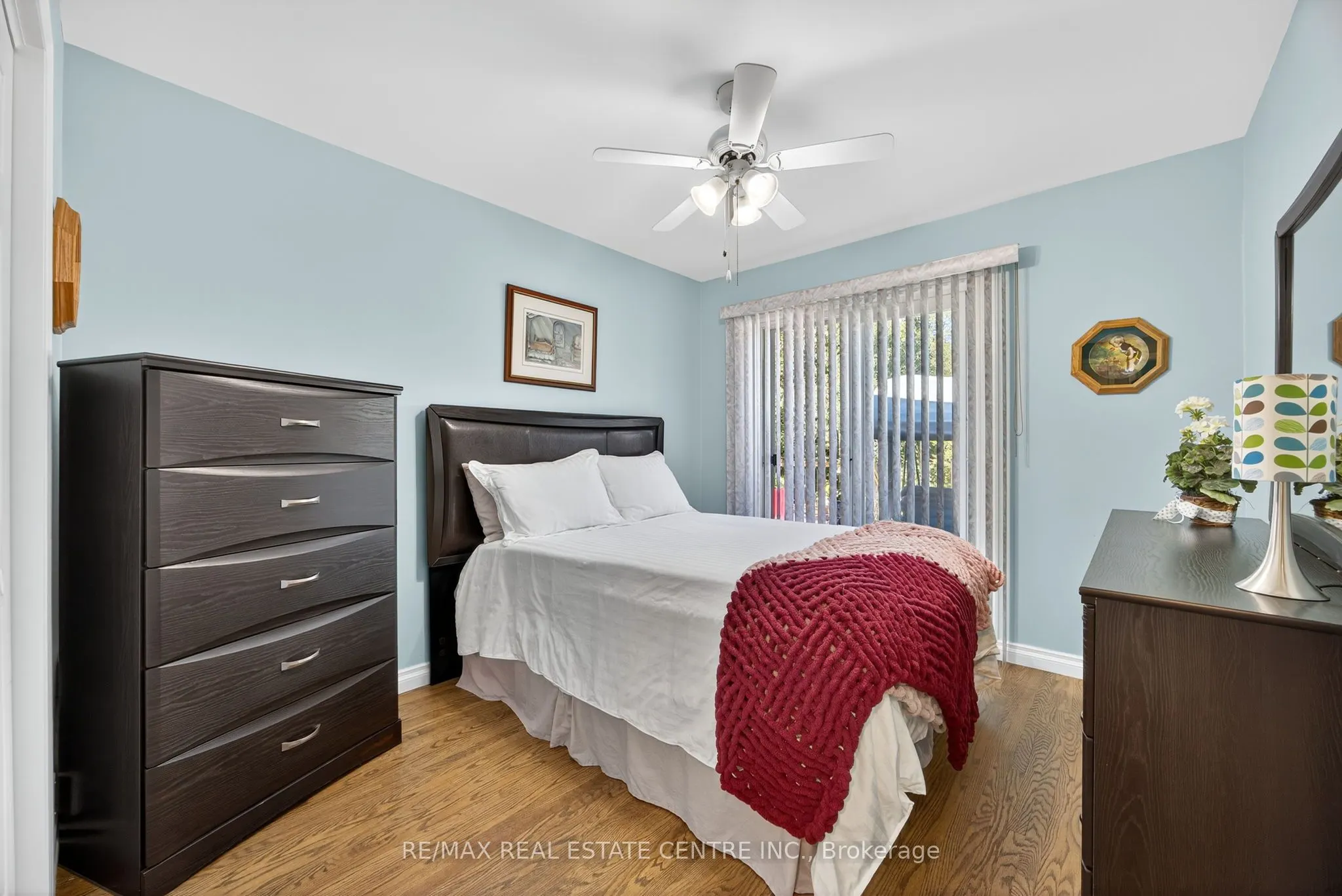 3047 Sandy Cove Drive