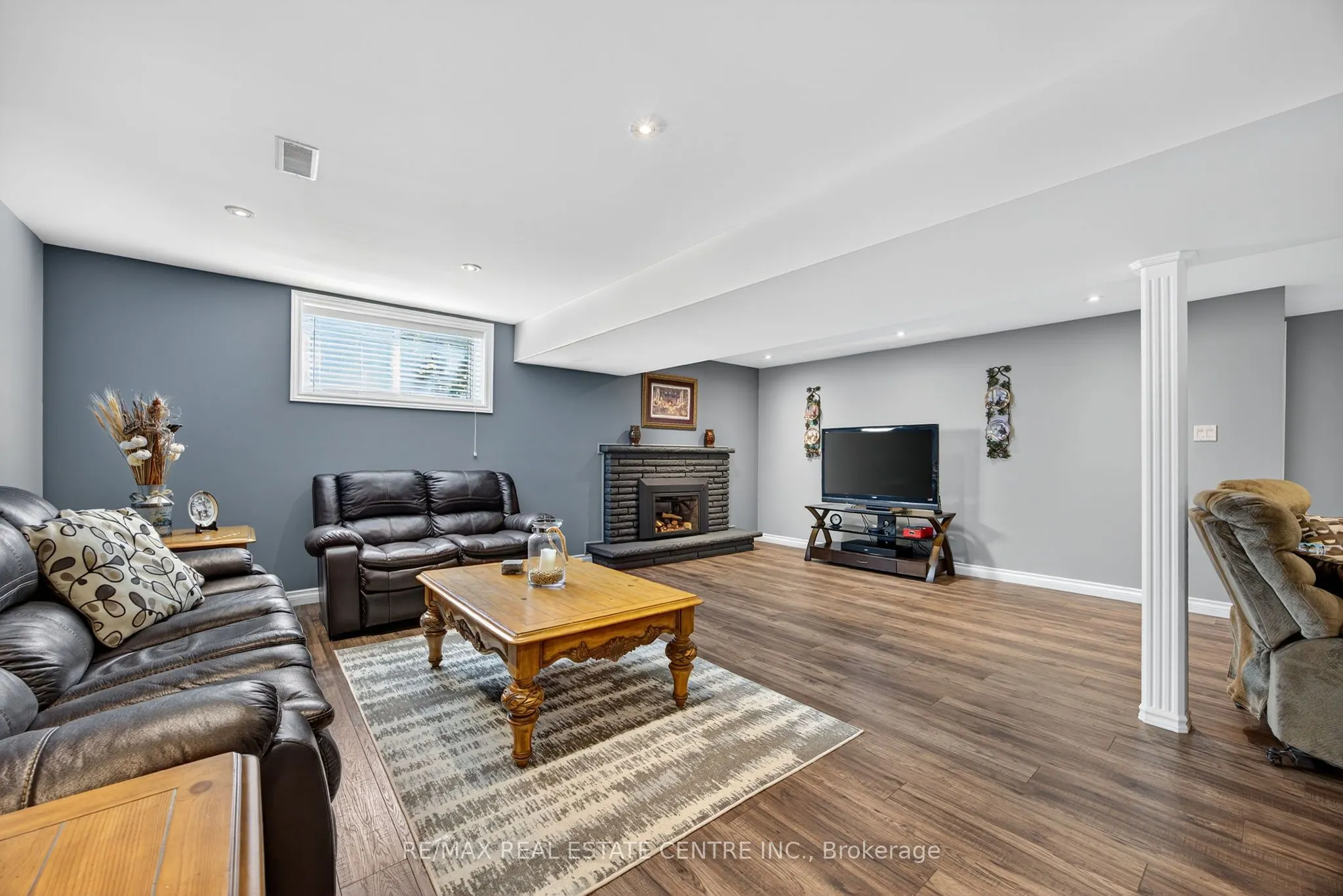 3047 Sandy Cove Drive