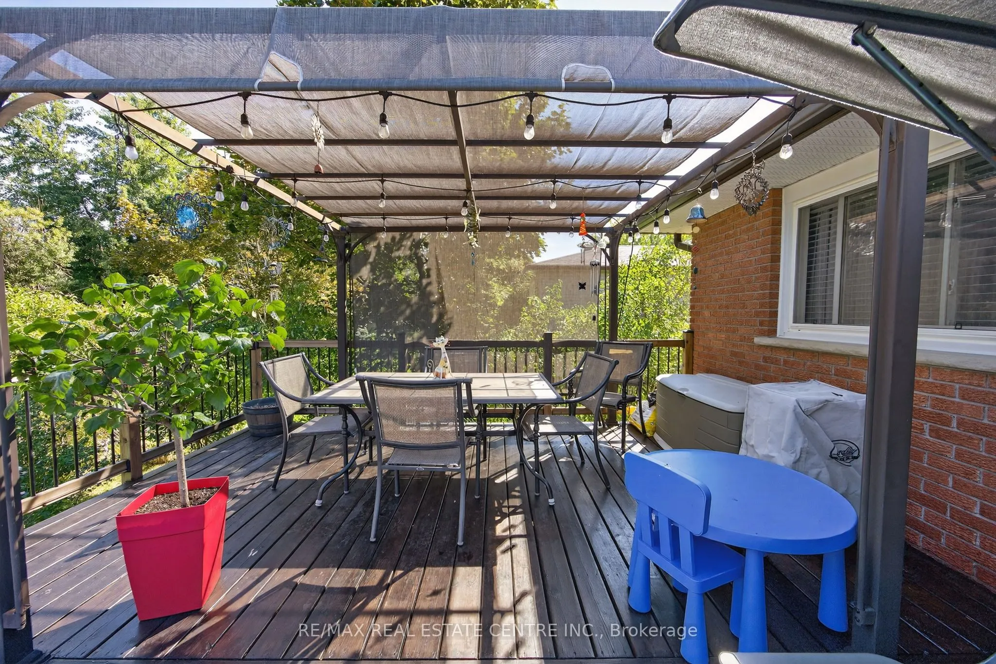 3047 Sandy Cove Drive