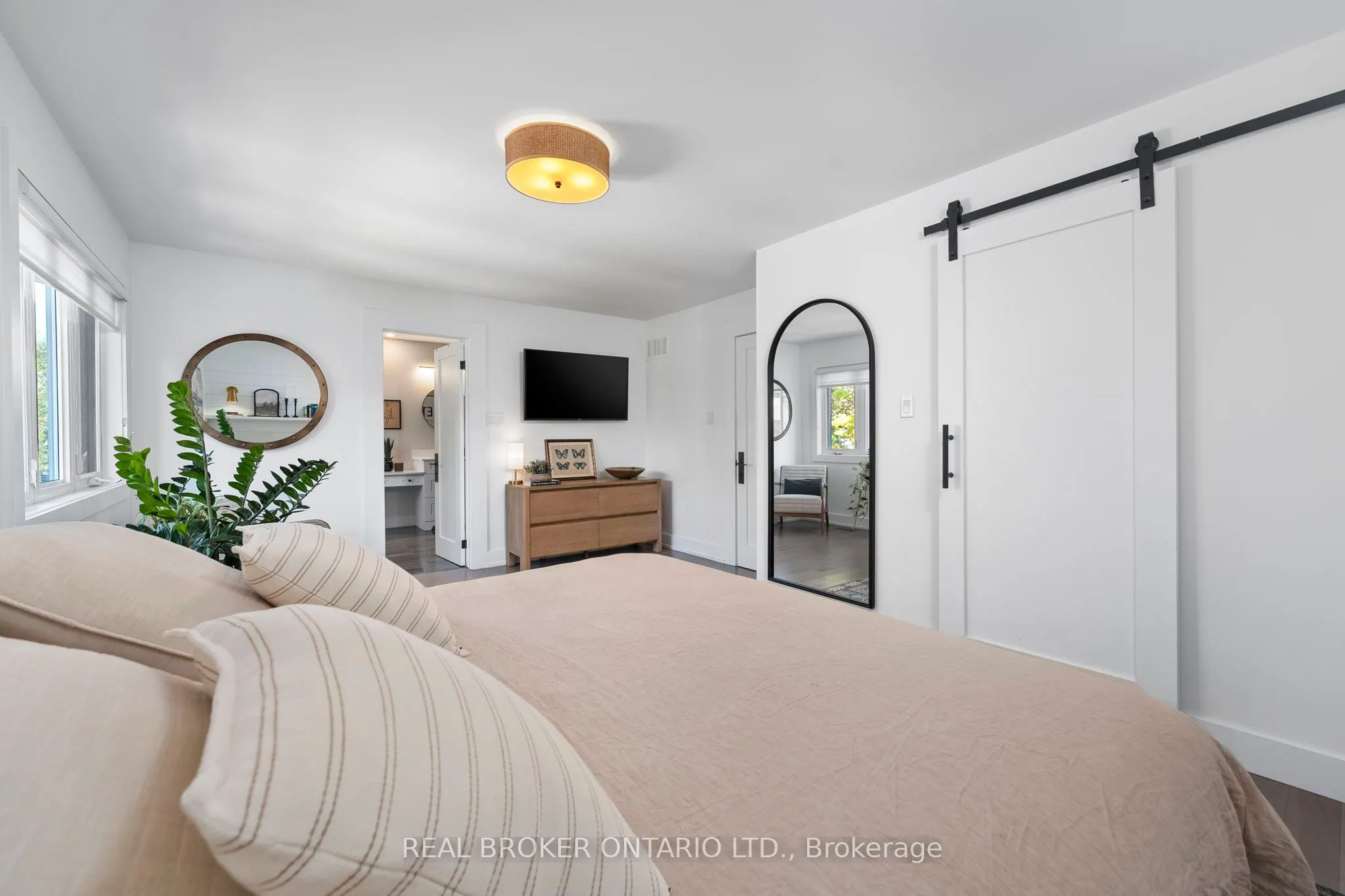 49 Foxtail Ridge