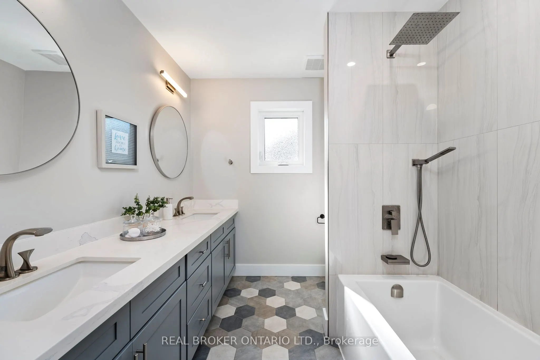 49 Foxtail Ridge