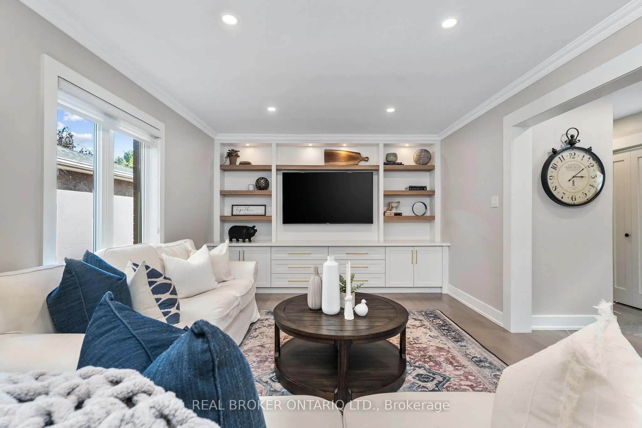49 Foxtail Ridge