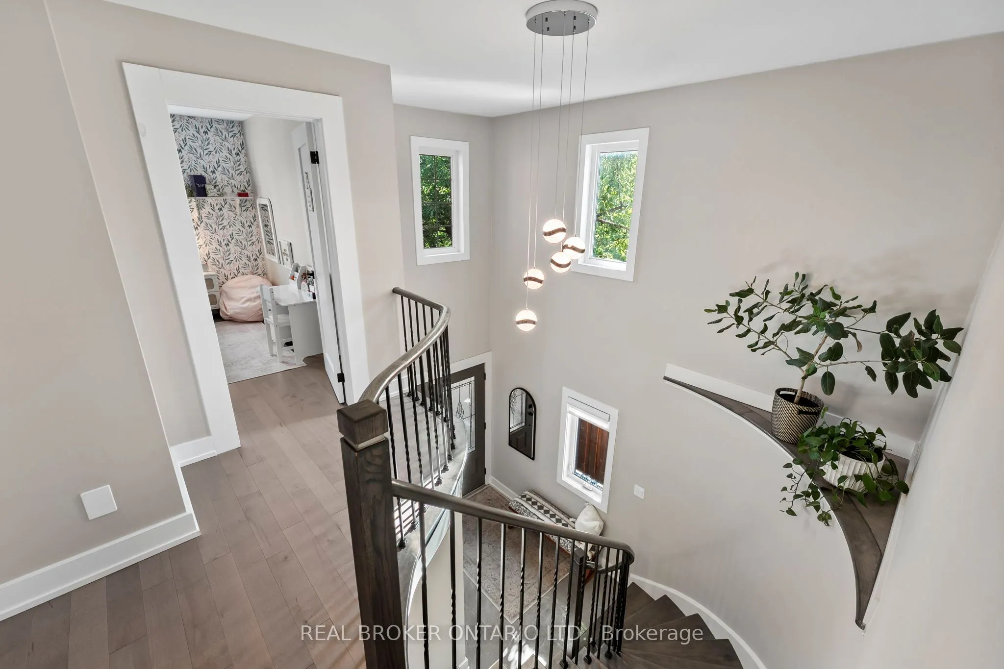 49 Foxtail Ridge