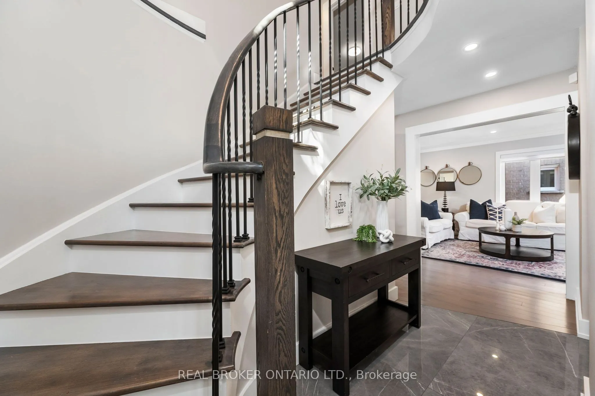 49 Foxtail Ridge