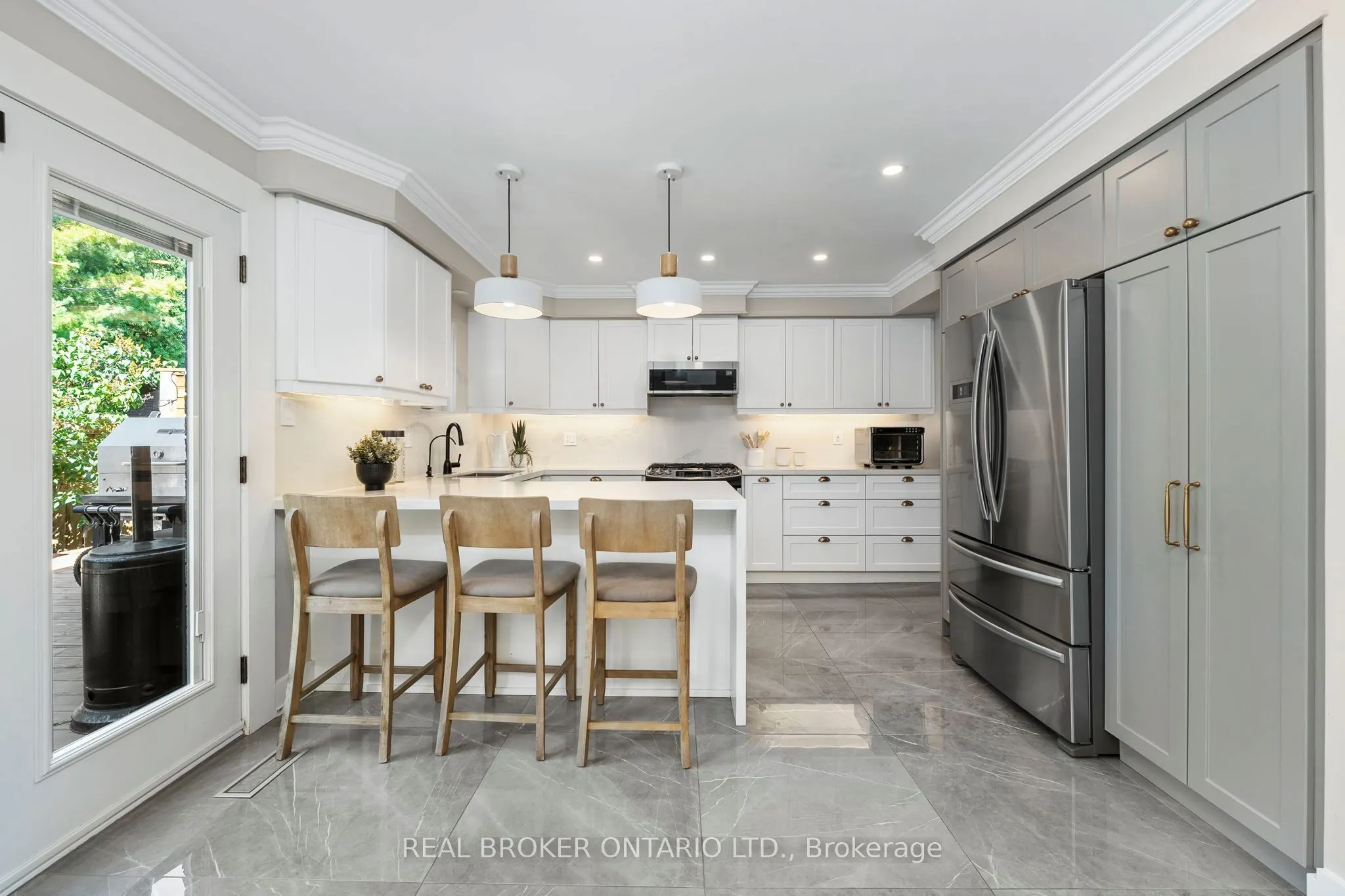 49 Foxtail Ridge