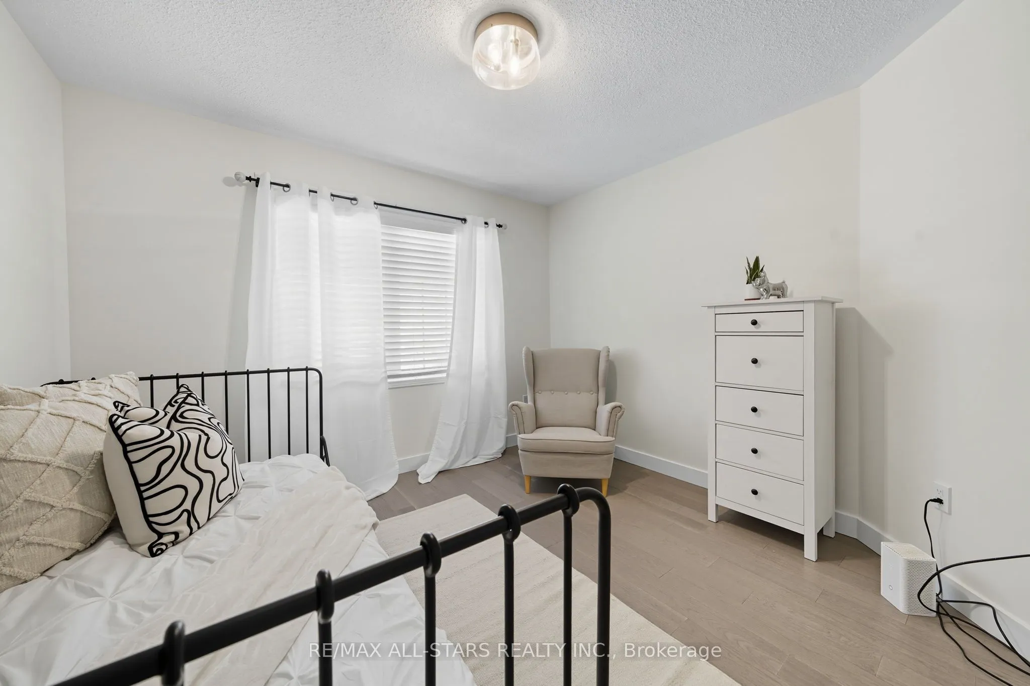 83 Hammill Heights