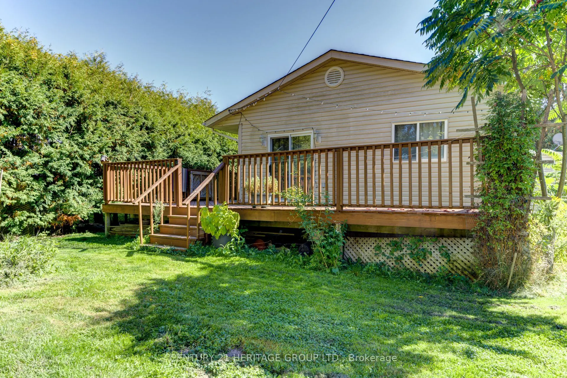 42 Shamrock Crescent