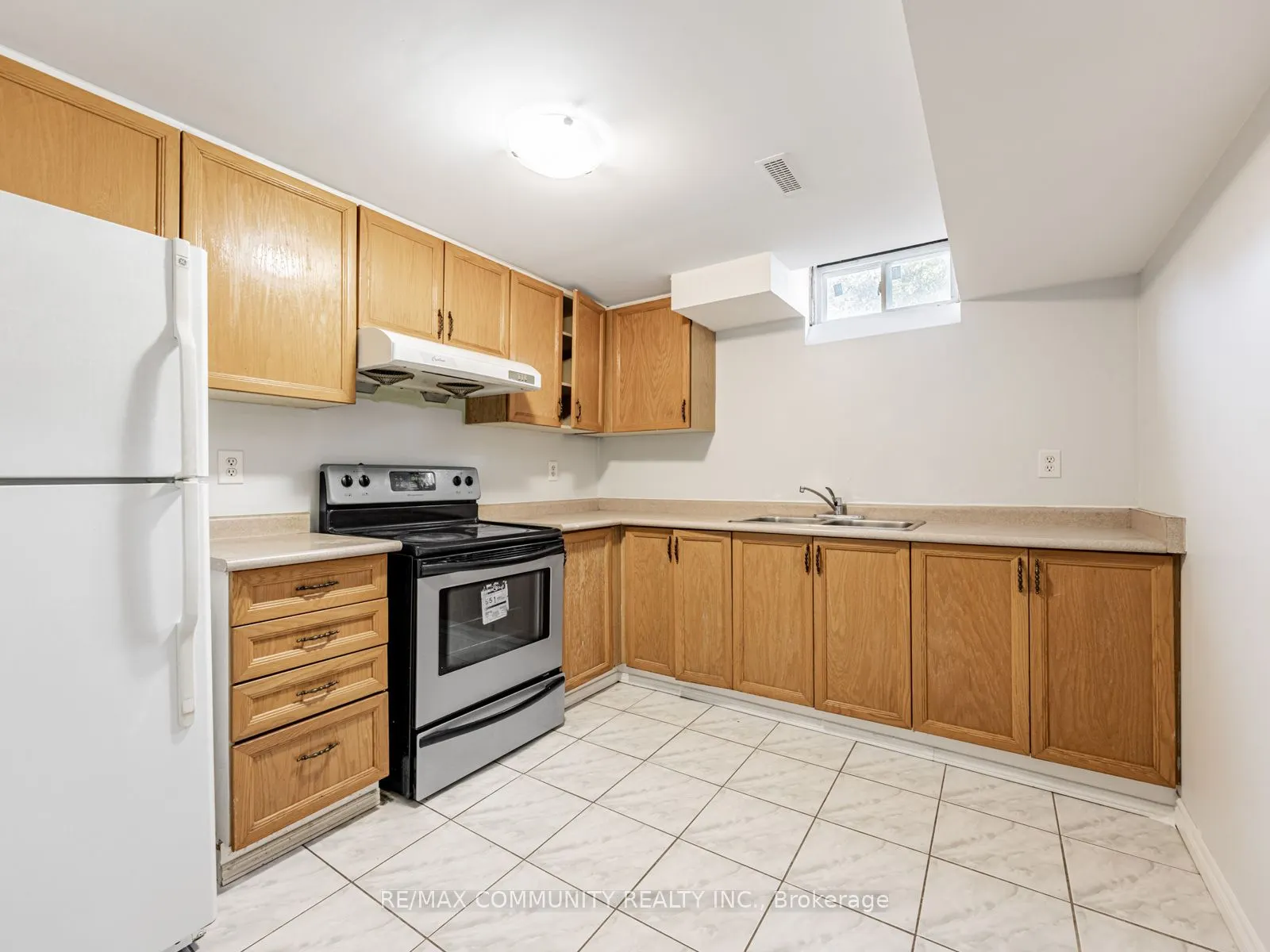 95 Ketchum Crescent