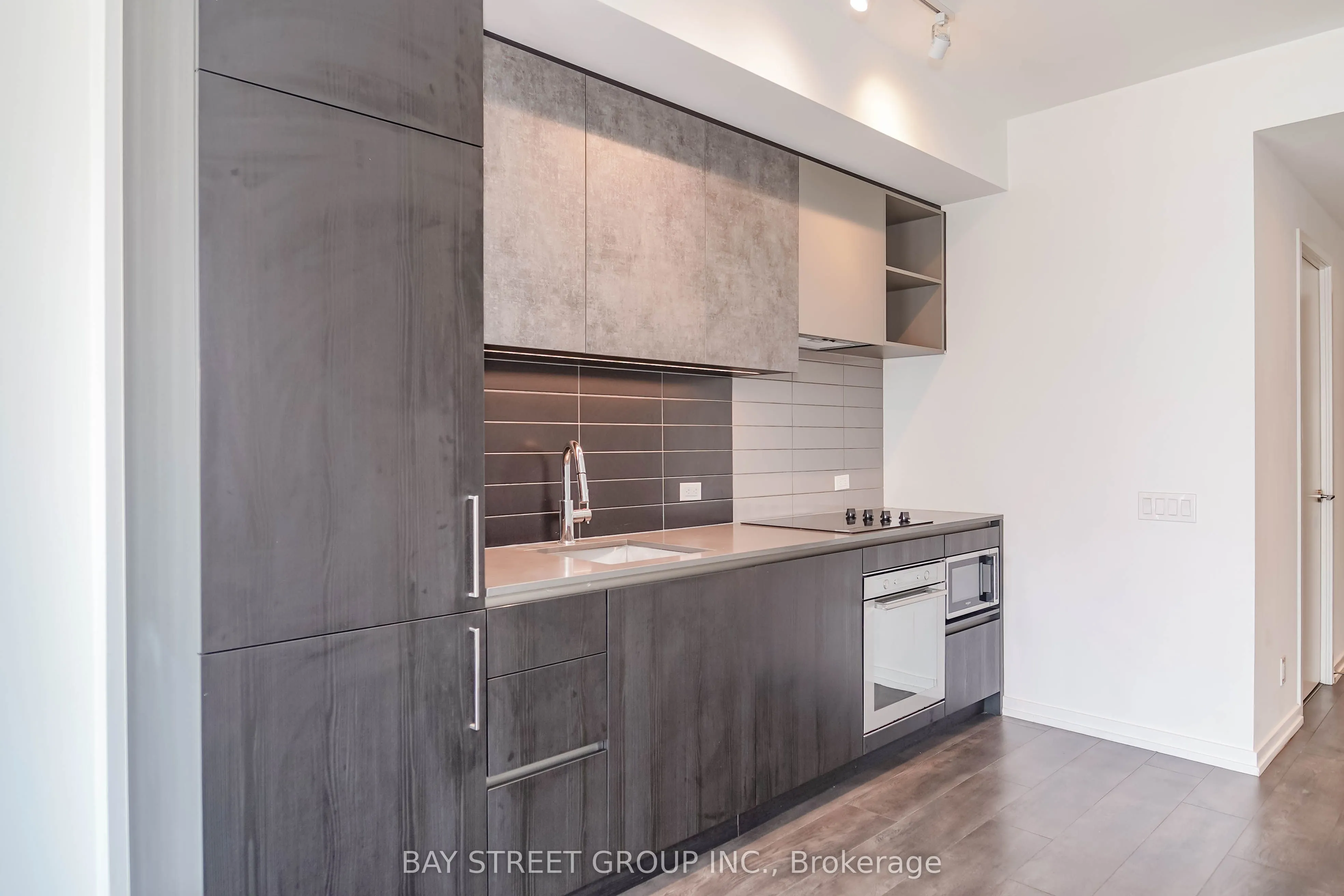 7890 Jane Street, #4203