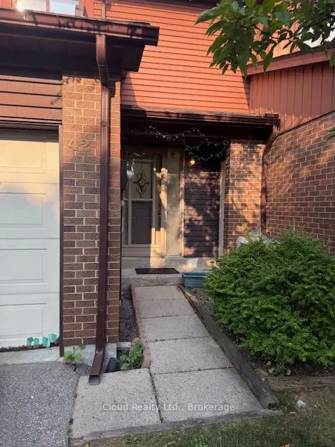 11 Plaisance Rd Road E, #42