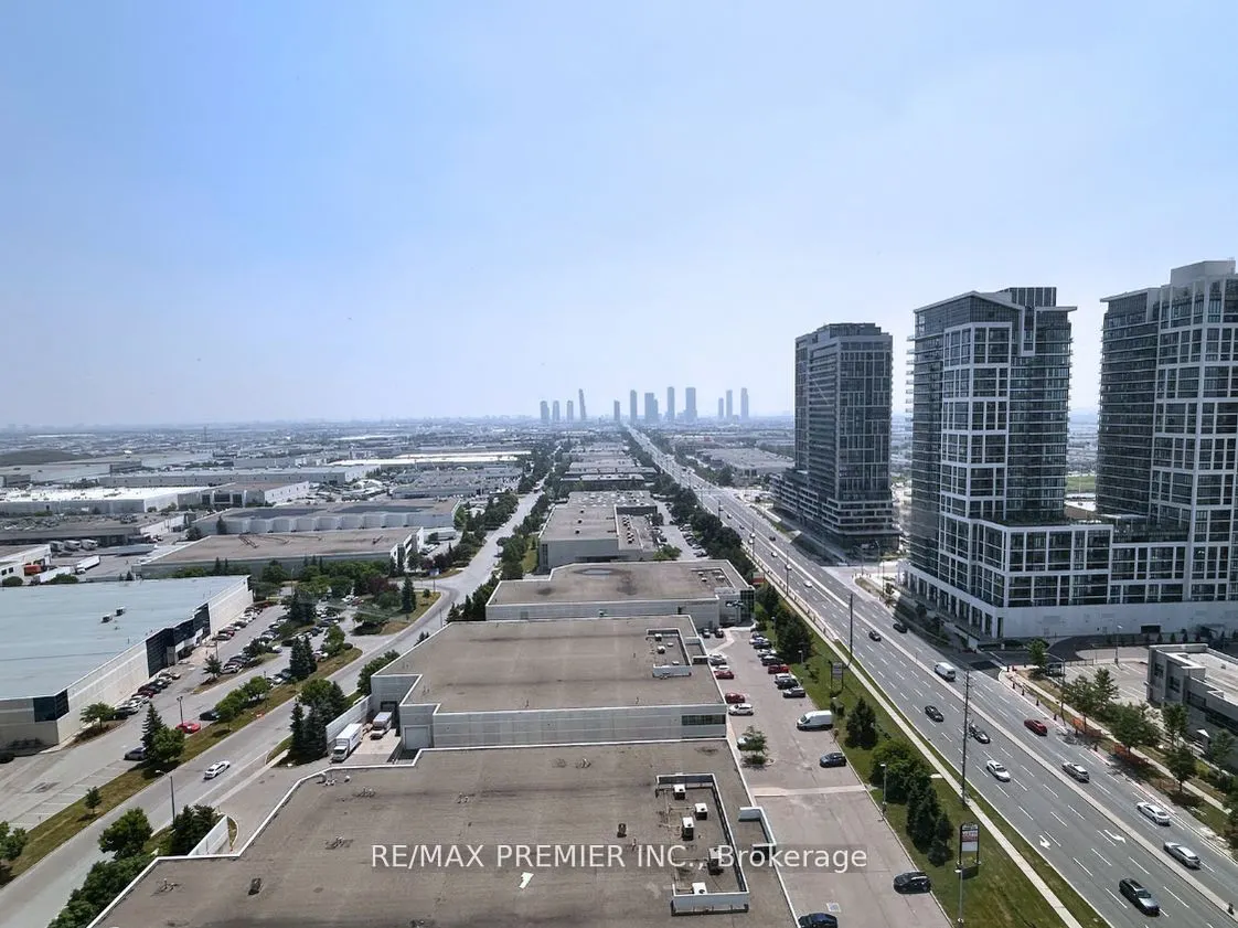 9075 Jane Street, #2107