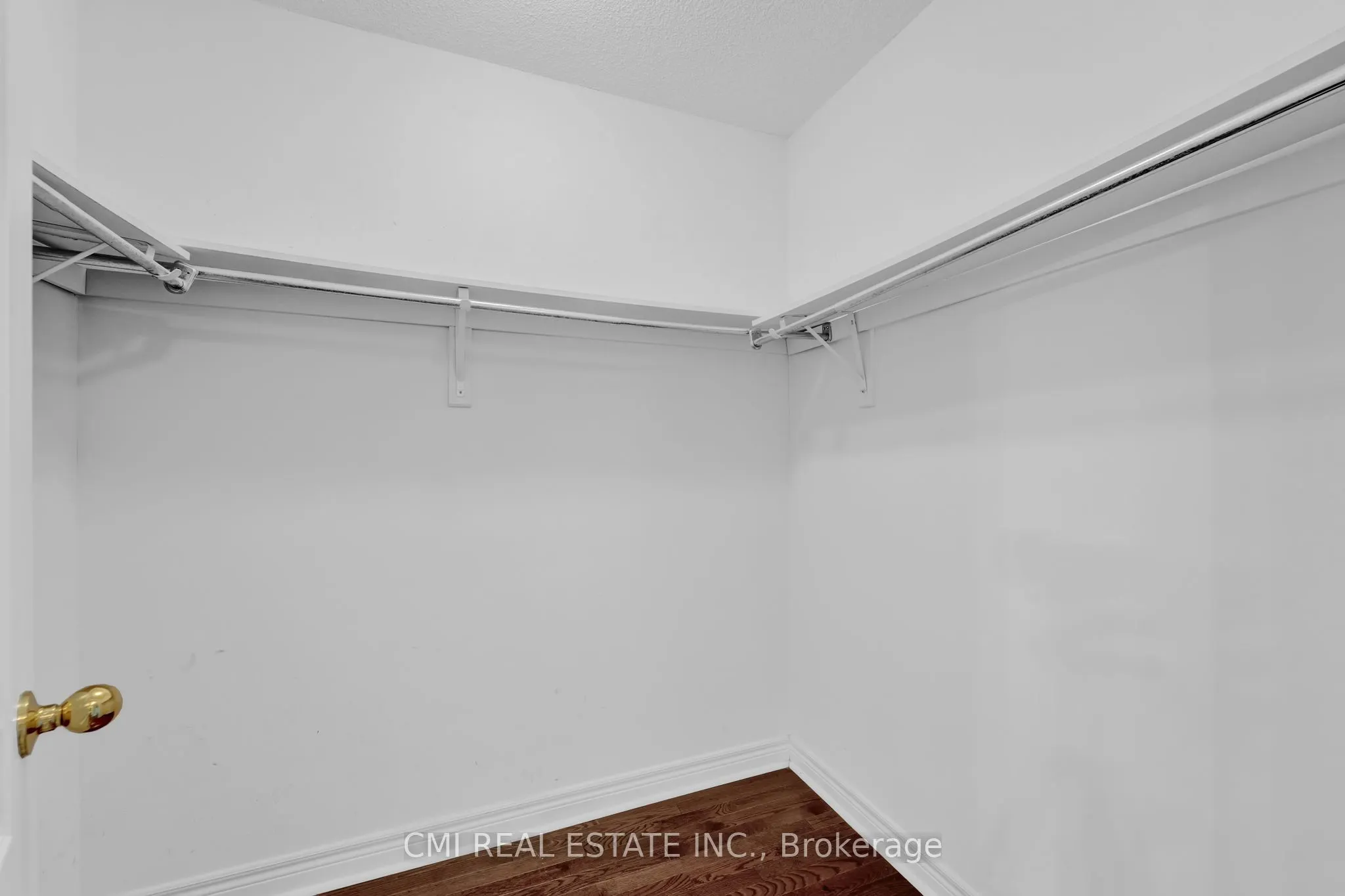 32 Hislop Drive
