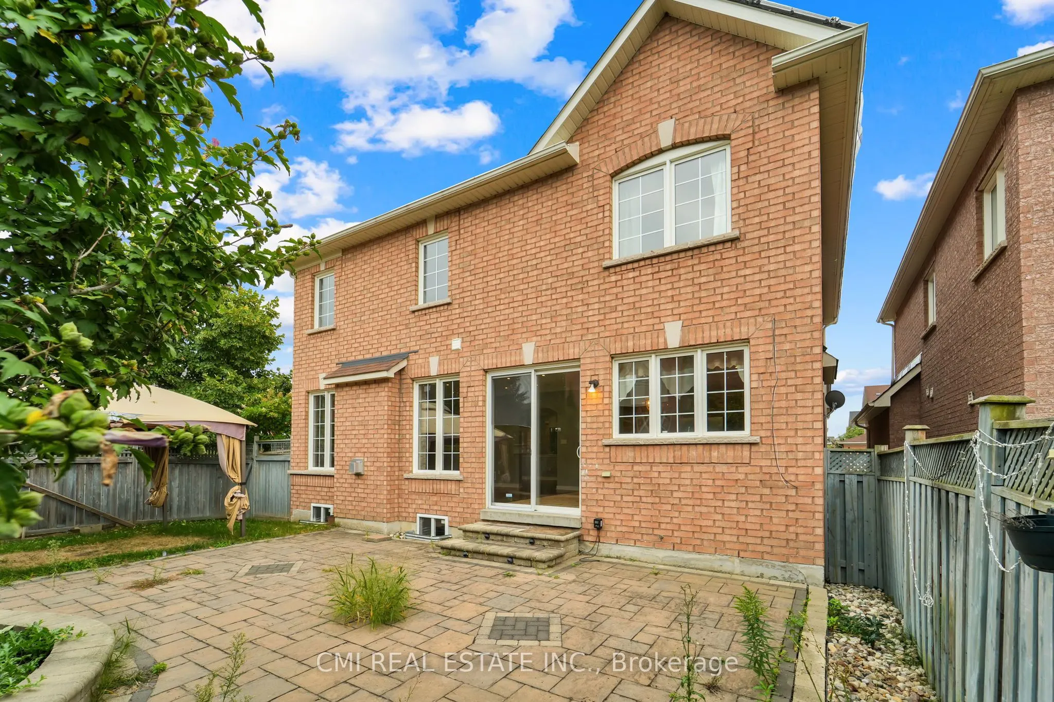 32 Hislop Drive