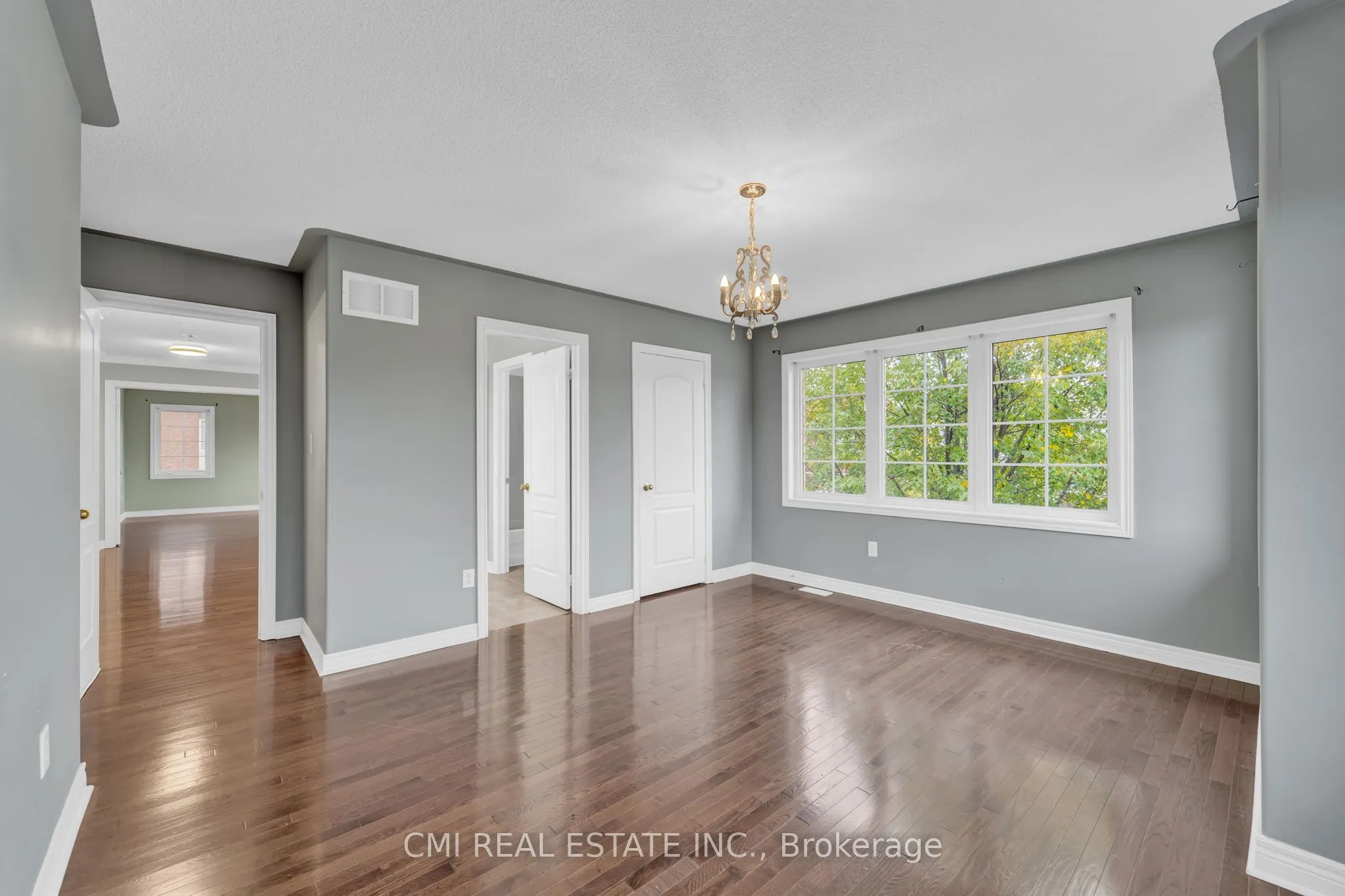 32 Hislop Drive