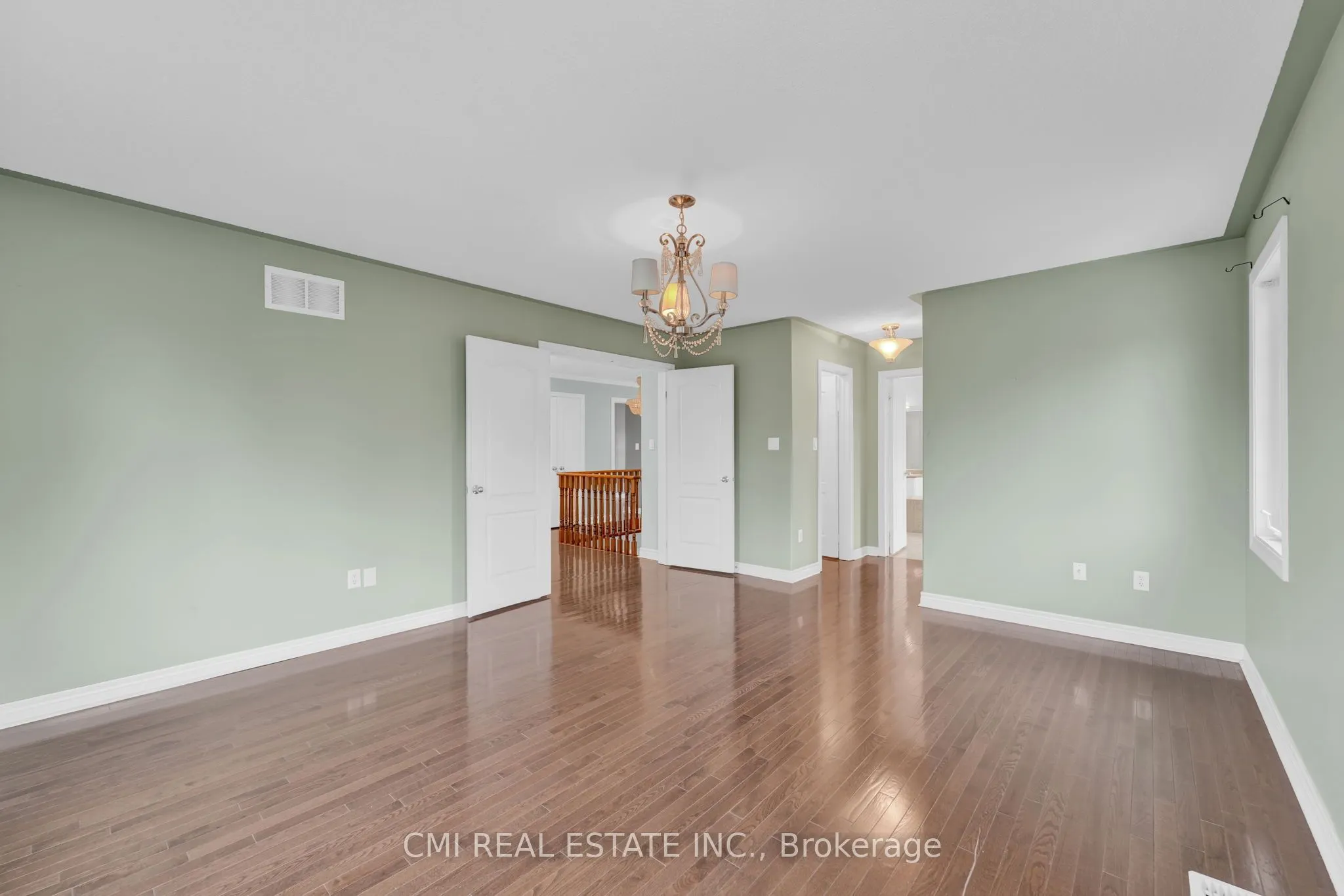 32 Hislop Drive