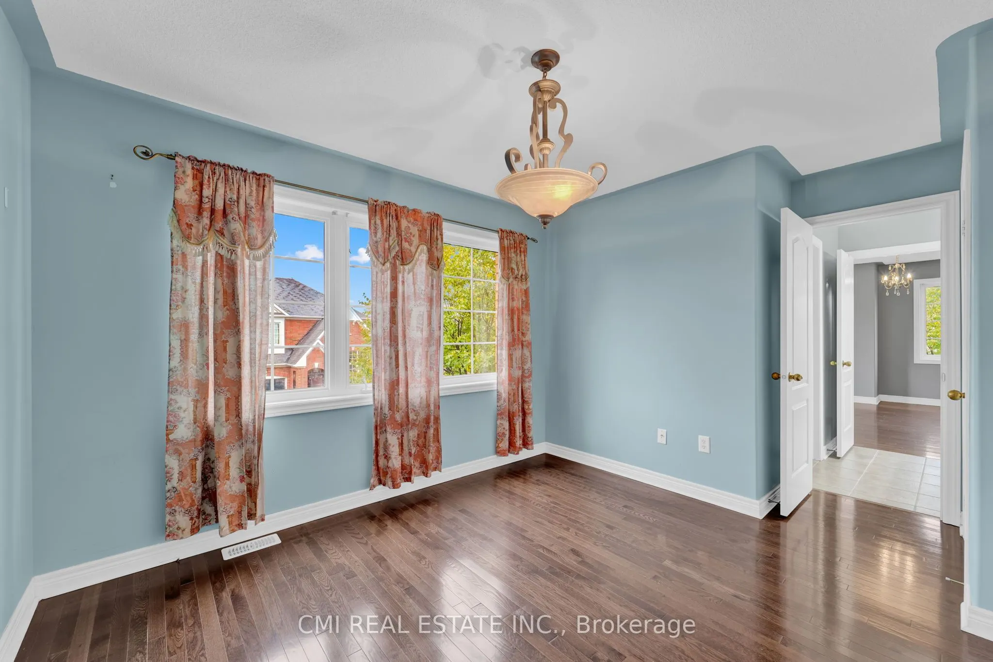 32 Hislop Drive