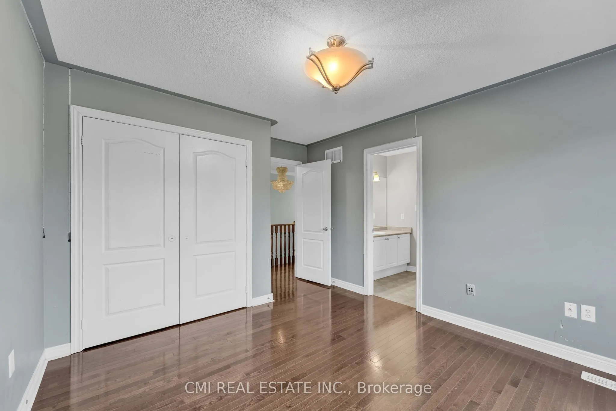 32 Hislop Drive