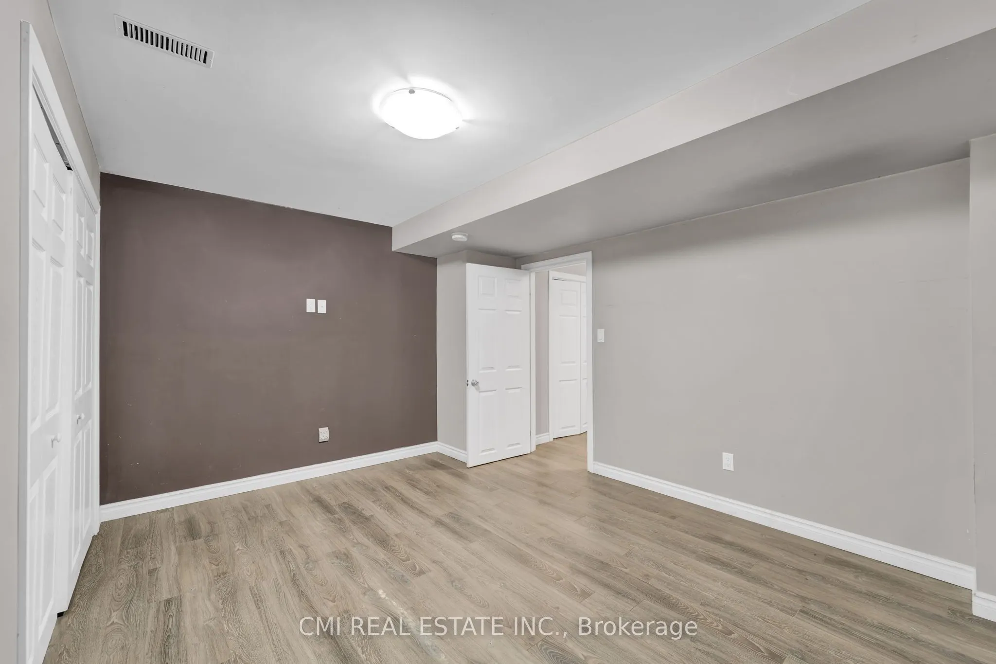 32 Hislop Drive