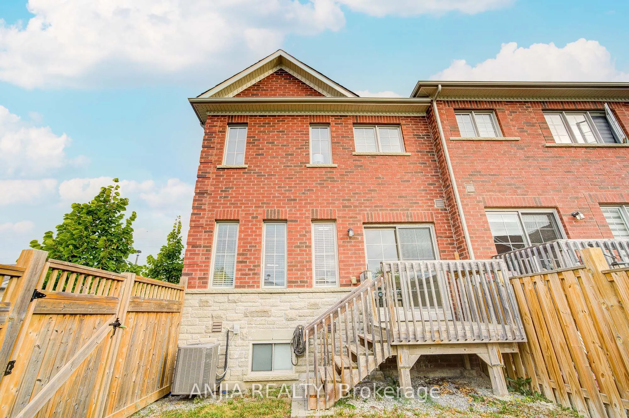 1 Bellflower Lane