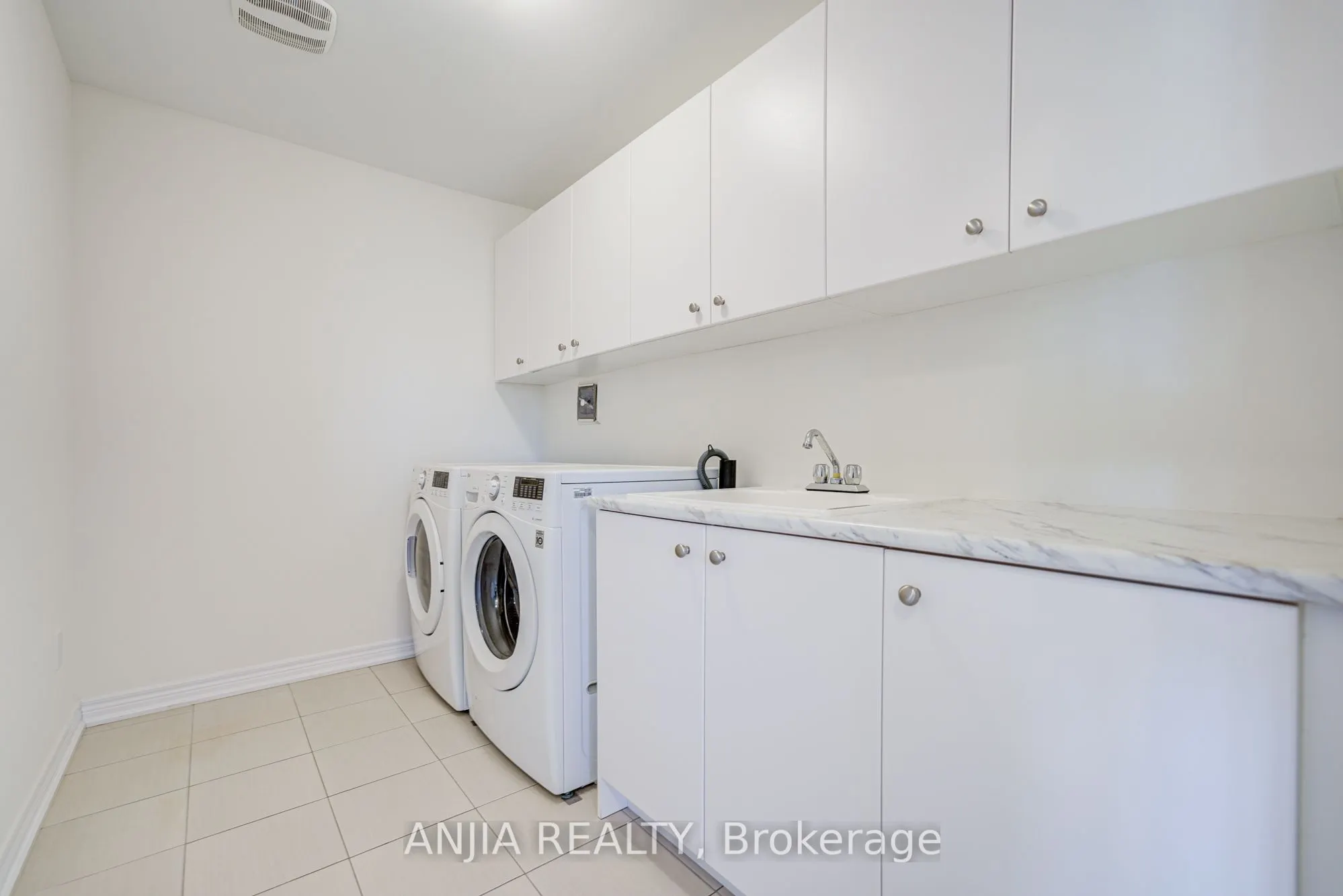 1 Bellflower Lane