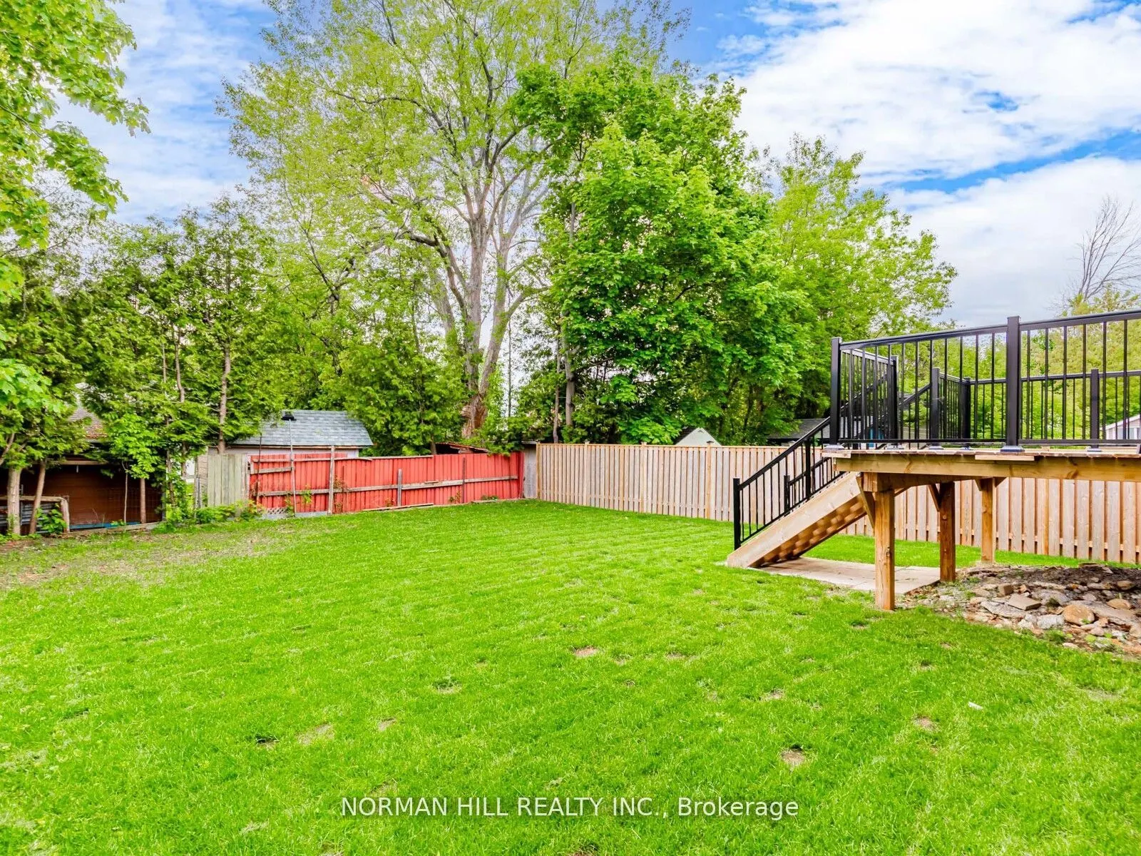 776 Churchill Lane