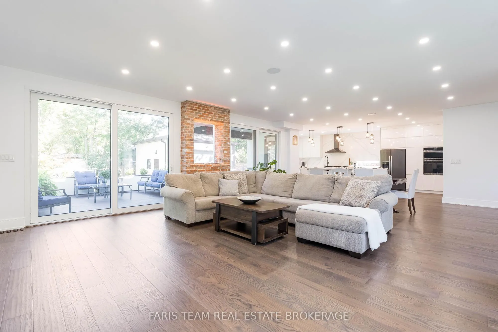 3951 Alberta Avenue