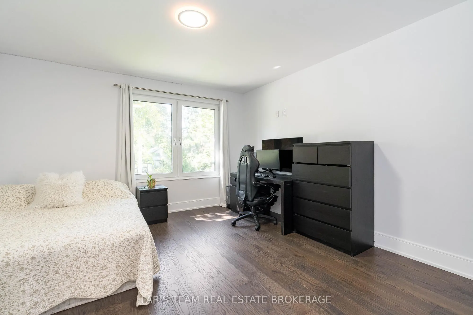 3951 Alberta Avenue
