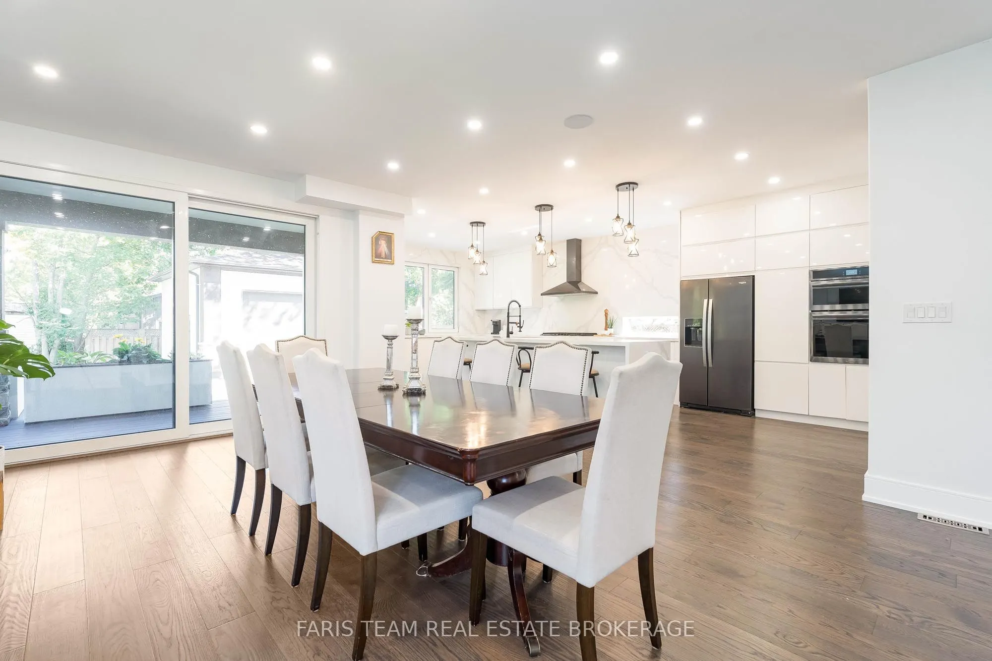 3951 Alberta Avenue