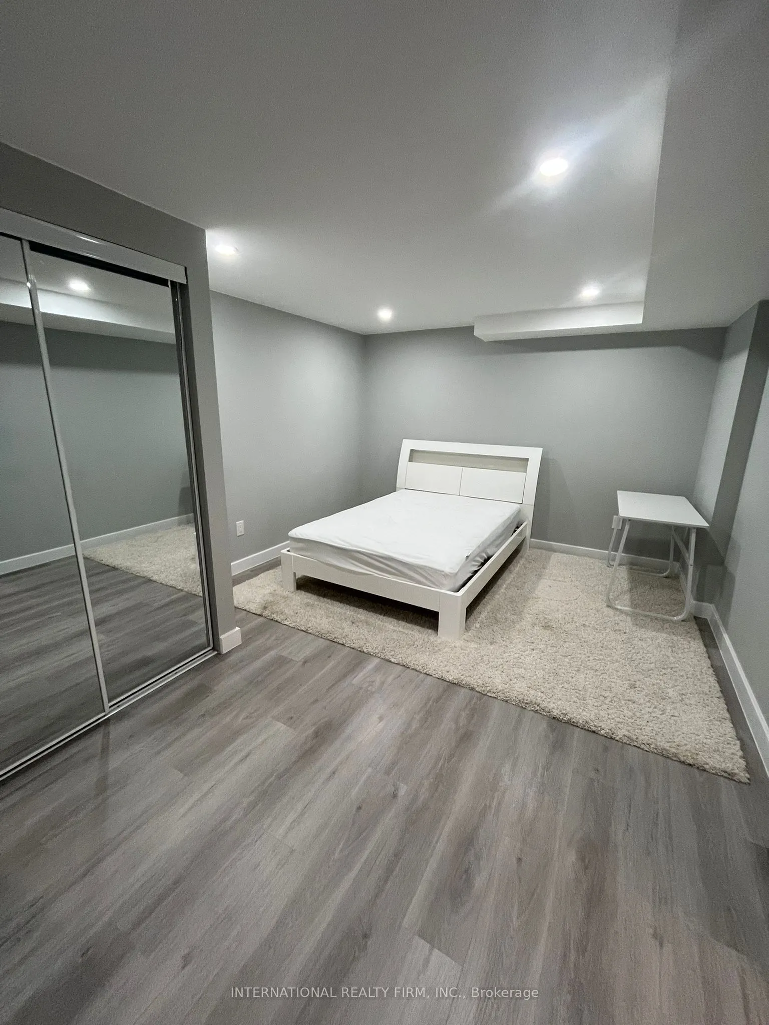 188 Mccaffrey Drive, #basement