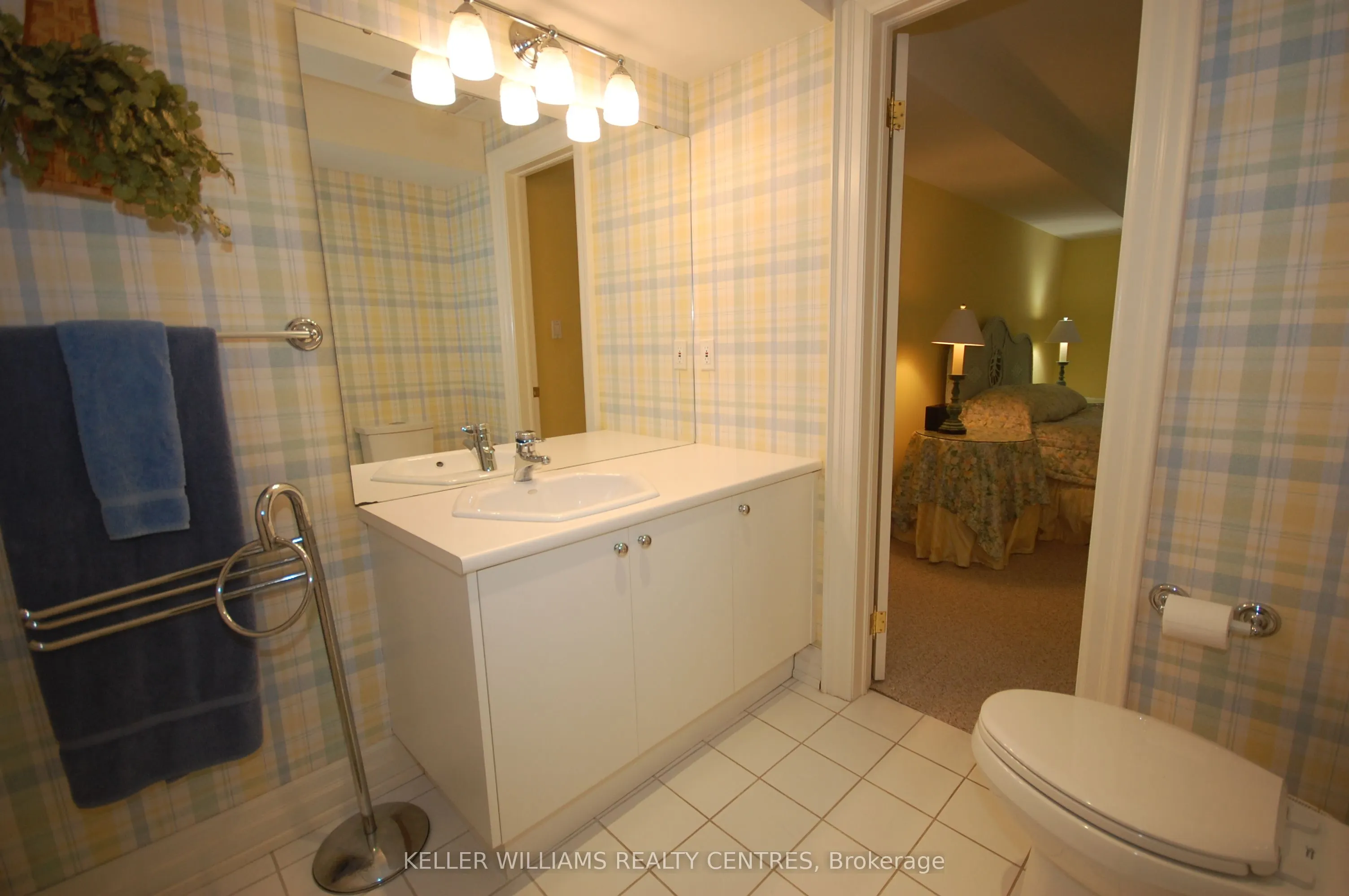 470 Falconwood Hollow W, #16