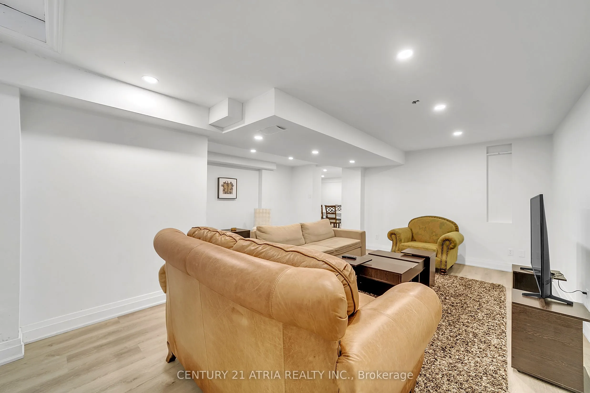 65 Worthington Avenue